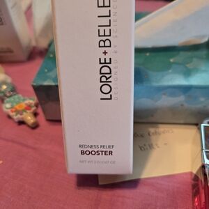 Lorde + Belle Redness Relief Booster